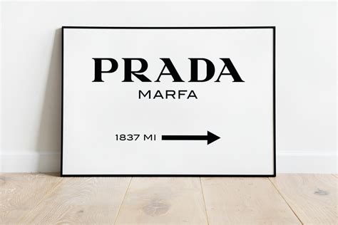 prada marfa quadro grande|prada marfa shop.